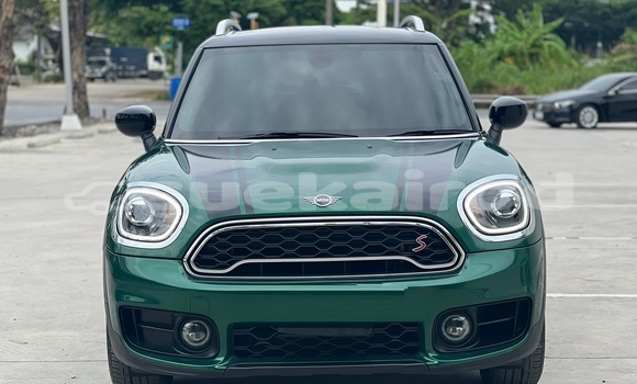 Buy Used MINI Countryman Green Car in Bangkok in Bangkok Buy Used MINI Countryman Green Car in Bangkok in Bangkok