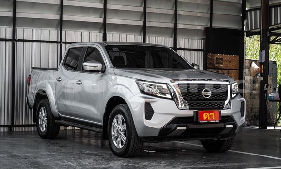 Buy Used Nissan Navara Silver Car in Bangkok in Bangkok Buy Used Nissan Navara Silver Car in Bangkok in Bangkok