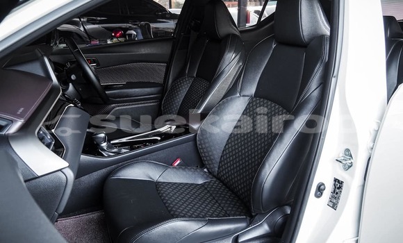 Buy Used Toyota C-HR White Car in Bangkok in Bangkok Buy Used Toyota C-HR White Car in Bangkok in Bangkok