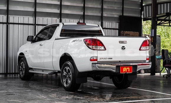 ซื้อ รถมือสอง Mazda BT-50 ขาว รถยนต์ ใน %{เมือง} ใน กรุงเทพมหานคร ซื้อ รถมือสอง Mazda BT-50 ขาว รถยนต์ ใน %{เมือง} ใน กรุงเทพมหานคร