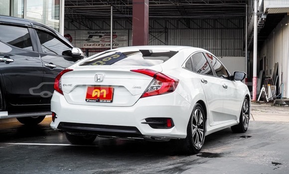 Buy Used Honda Civic White Car in Bangkok in Bangkok Buy Used Honda Civic White Car in Bangkok in Bangkok