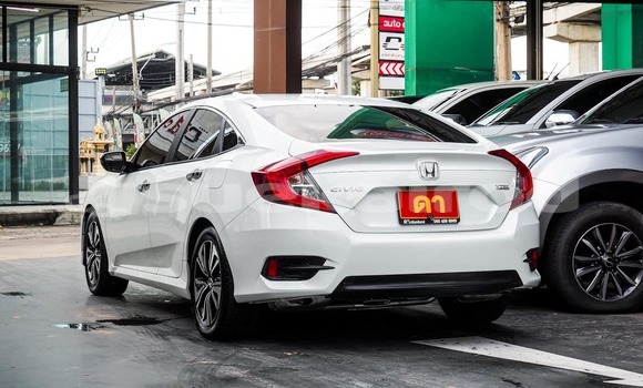 Buy Used Honda Civic White Car in Bangkok in Bangkok Buy Used Honda Civic White Car in Bangkok in Bangkok