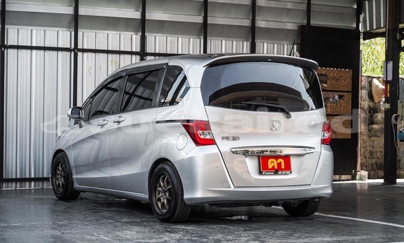 ซื้อ รถมือสอง Honda Freed เงิน รถยนต์ ใน %{เมือง} ใน กรุงเทพมหานคร ซื้อ รถมือสอง Honda Freed เงิน รถยนต์ ใน %{เมือง} ใน กรุงเทพมหานคร