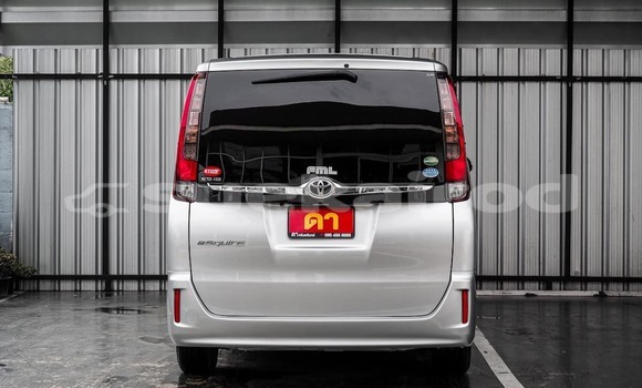 ซื้อ รถมือสอง Toyota Esquire เงิน รถยนต์ ใน %{เมือง} ใน กรุงเทพมหานคร ซื้อ รถมือสอง Toyota Esquire เงิน รถยนต์ ใน %{เมือง} ใน กรุงเทพมหานคร