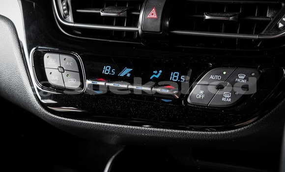 ซื้อ รถมือสอง Toyota C-HR ขาว รถยนต์ ใน %{เมือง} ใน กรุงเทพมหานคร ซื้อ รถมือสอง Toyota C-HR ขาว รถยนต์ ใน %{เมือง} ใน กรุงเทพมหานคร