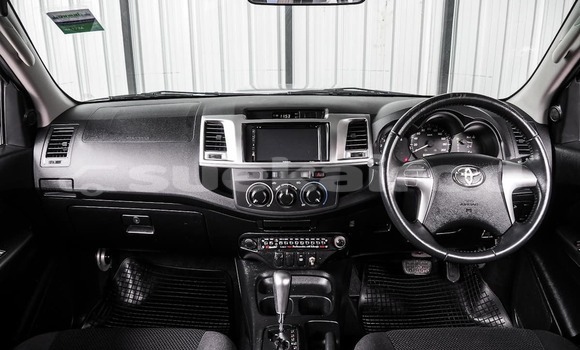 Buy Used Toyota Vigo Silver Car in Bangkok in Bangkok Buy Used Toyota Vigo Silver Car in Bangkok in Bangkok