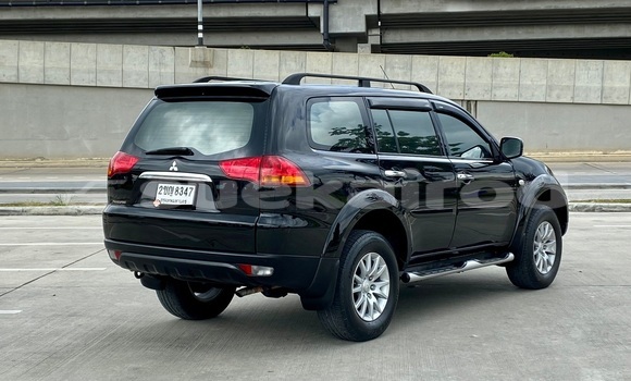 Buy Used Mitsubishi Pajero Sport Black Car in Bangkok in Bangkok Buy Used Mitsubishi Pajero Sport Black Car in Bangkok in Bangkok