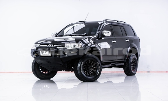 Buy Used Mitsubishi Pajero Sport Black Car in Bangkok in Bangkok