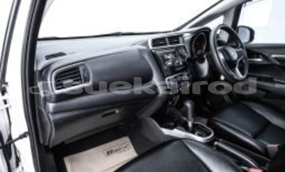 Buy Used Honda Jazz White Car in Bangkok in Bangkok Buy Used Honda Jazz White Car in Bangkok in Bangkok