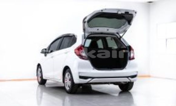Buy Used Honda Jazz White Car in Bangkok in Bangkok Buy Used Honda Jazz White Car in Bangkok in Bangkok