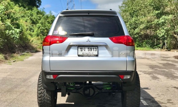 ซื้อ รถมือสอง Mitsubishi Pajero Sport เงิน รถยนต์ ใน %{เมือง} ใน กรุงเทพมหานคร ซื้อ รถมือสอง Mitsubishi Pajero Sport เงิน รถยนต์ ใน %{เมือง} ใน กรุงเทพมหานคร