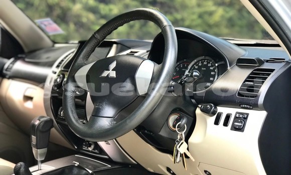 ซื้อ รถมือสอง Mitsubishi Pajero Sport เงิน รถยนต์ ใน %{เมือง} ใน กรุงเทพมหานคร ซื้อ รถมือสอง Mitsubishi Pajero Sport เงิน รถยนต์ ใน %{เมือง} ใน กรุงเทพมหานคร