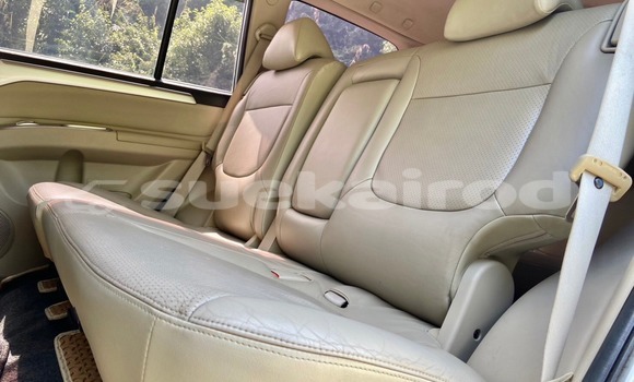 ซื้อ รถมือสอง Mitsubishi Pajero Sport เงิน รถยนต์ ใน %{เมือง} ใน กรุงเทพมหานคร ซื้อ รถมือสอง Mitsubishi Pajero Sport เงิน รถยนต์ ใน %{เมือง} ใน กรุงเทพมหานคร