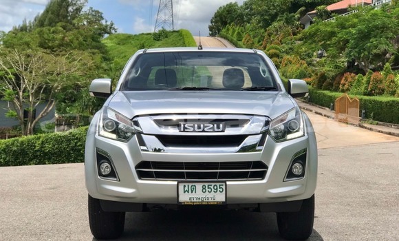 ซื้อ รถมือสอง Isuzu D–MAX เงิน รถยนต์ ใน %{เมือง} ใน กรุงเทพมหานคร ซื้อ รถมือสอง Isuzu D–MAX เงิน รถยนต์ ใน %{เมือง} ใน กรุงเทพมหานคร