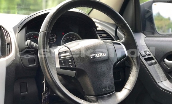 ซื้อ รถมือสอง Isuzu D–MAX เงิน รถยนต์ ใน %{เมือง} ใน กรุงเทพมหานคร ซื้อ รถมือสอง Isuzu D–MAX เงิน รถยนต์ ใน %{เมือง} ใน กรุงเทพมหานคร