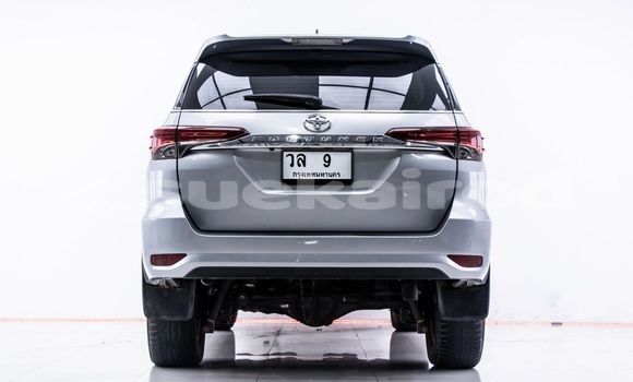 ซื้อ รถมือสอง Toyota Fortuner อื่น ๆ รถยนต์ ใน %{เมือง} ใน กรุงเทพมหานคร ซื้อ รถมือสอง Toyota Fortuner อื่น ๆ รถยนต์ ใน %{เมือง} ใน กรุงเทพมหานคร