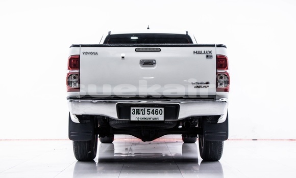 ซื้อ รถมือสอง Toyota Hiluxe VIGO ขาว รถยนต์ ใน %{เมือง} ใน กรุงเทพมหานคร ซื้อ รถมือสอง Toyota Hiluxe VIGO ขาว รถยนต์ ใน %{เมือง} ใน กรุงเทพมหานคร