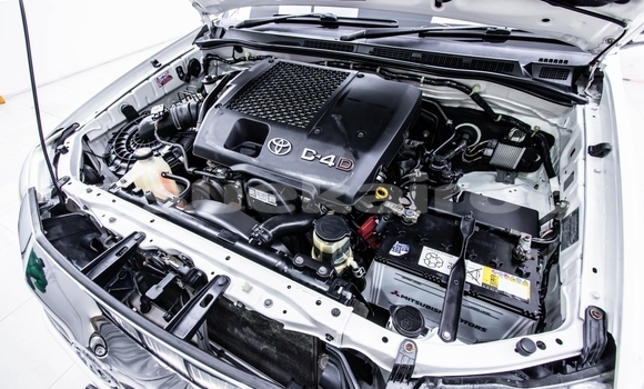 ซื้อ รถมือสอง Toyota Hiluxe VIGO ขาว รถยนต์ ใน %{เมือง} ใน กรุงเทพมหานคร ซื้อ รถมือสอง Toyota Hiluxe VIGO ขาว รถยนต์ ใน %{เมือง} ใน กรุงเทพมหานคร