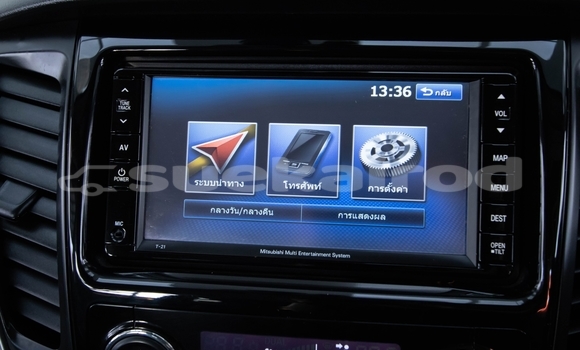 Buy Used Mitsubishi Pajero Other Car in Bangkok in Bangkok Buy Used Mitsubishi Pajero Other Car in Bangkok in Bangkok