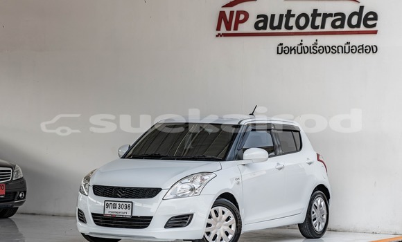 ซื้อ รถมือสอง Suzuki Swift ขาว รถยนต์ ใน %{เมือง} ใน กรุงเทพมหานคร