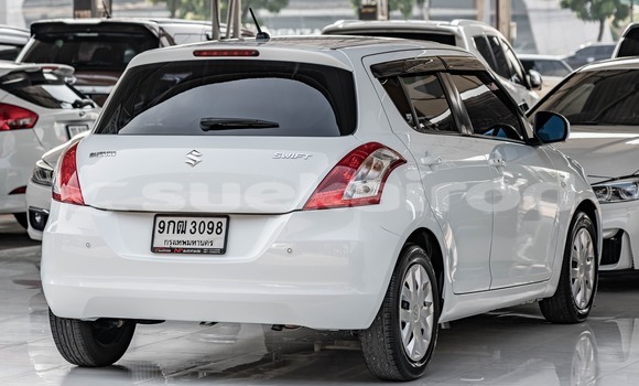 ซื้อ รถมือสอง Suzuki Swift ขาว รถยนต์ ใน %{เมือง} ใน กรุงเทพมหานคร ซื้อ รถมือสอง Suzuki Swift ขาว รถยนต์ ใน %{เมือง} ใน กรุงเทพมหานคร