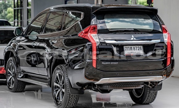 ซื้อ รถมือสอง Mitsubishi Pajero Sport สีดำ รถยนต์ ใน %{เมือง} ใน กรุงเทพมหานคร ซื้อ รถมือสอง Mitsubishi Pajero Sport สีดำ รถยนต์ ใน %{เมือง} ใน กรุงเทพมหานคร