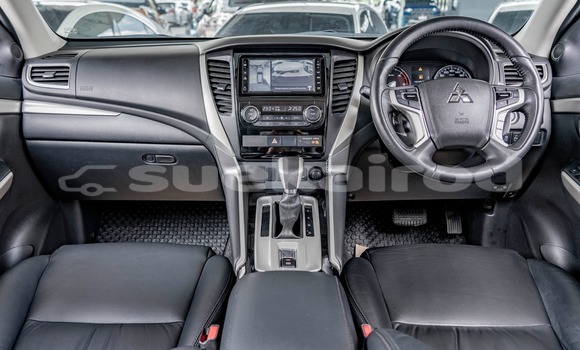 ซื้อ รถมือสอง Mitsubishi Pajero Sport สีดำ รถยนต์ ใน %{เมือง} ใน กรุงเทพมหานคร ซื้อ รถมือสอง Mitsubishi Pajero Sport สีดำ รถยนต์ ใน %{เมือง} ใน กรุงเทพมหานคร