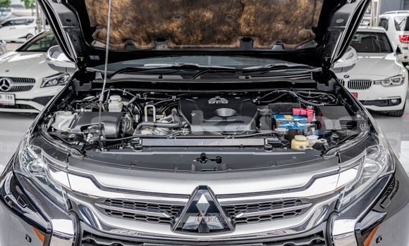 ซื้อ รถมือสอง Mitsubishi Pajero Sport สีดำ รถยนต์ ใน %{เมือง} ใน กรุงเทพมหานคร ซื้อ รถมือสอง Mitsubishi Pajero Sport สีดำ รถยนต์ ใน %{เมือง} ใน กรุงเทพมหานคร