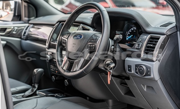 ซื้อ รถมือสอง Ford Everest อื่น ๆ รถยนต์ ใน %{เมือง} ใน กรุงเทพมหานคร ซื้อ รถมือสอง Ford Everest อื่น ๆ รถยนต์ ใน %{เมือง} ใน กรุงเทพมหานคร