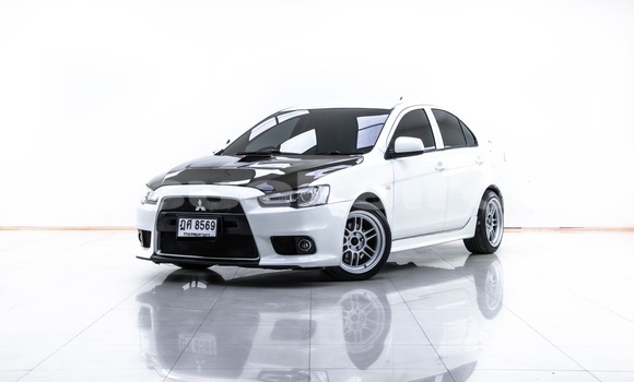 Buy Used Mitsubishi Lancer White Car in Bangkok in Bangkok