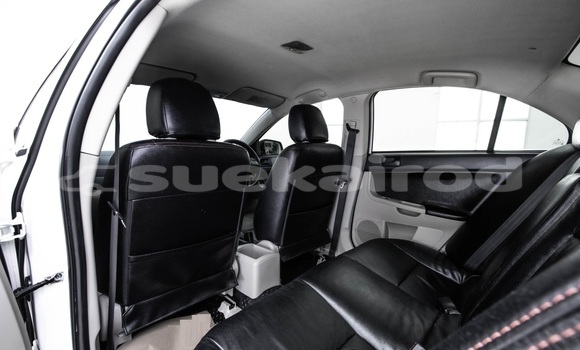 Buy Used Mitsubishi Lancer White Car in Bangkok in Bangkok Buy Used Mitsubishi Lancer White Car in Bangkok in Bangkok