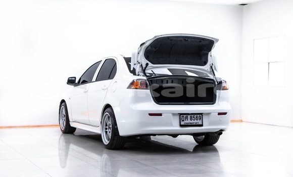 Buy Used Mitsubishi Lancer White Car in Bangkok in Bangkok Buy Used Mitsubishi Lancer White Car in Bangkok in Bangkok