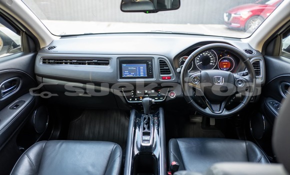 Buy Used Honda HR-V White Car in Bangkok in Bangkok Buy Used Honda HR-V White Car in Bangkok in Bangkok