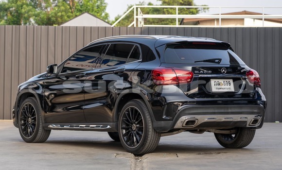 ซื้อ รถมือสอง Mercedes-Benz GLA-klasse AMG สีดำ รถยนต์ ใน %{เมือง} ใน กรุงเทพมหานคร ซื้อ รถมือสอง Mercedes-Benz GLA-klasse AMG สีดำ รถยนต์ ใน %{เมือง} ใน กรุงเทพมหานคร