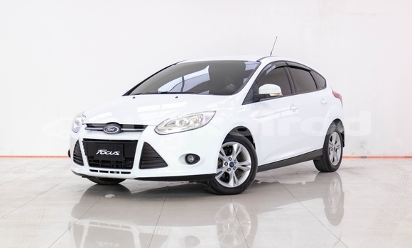 Buy Used Ford Focus White Car in Bangkok in Bangkok