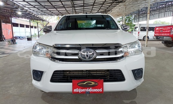 ซื้อ รถมือสอง Toyota Hiluxe Revo ขาว รถยนต์ ใน %{เมือง} ใน ยโสธร ซื้อ รถมือสอง Toyota Hiluxe Revo ขาว รถยนต์ ใน %{เมือง} ใน ยโสธร