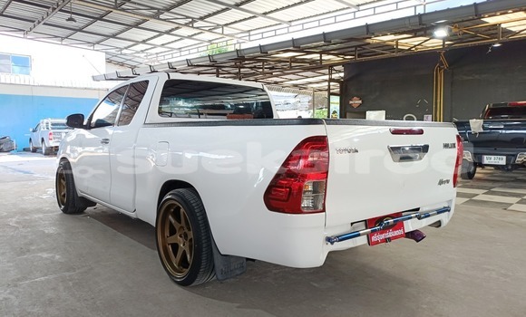 ซื้อ รถมือสอง Toyota Hiluxe Revo ขาว รถยนต์ ใน %{เมือง} ใน ยโสธร ซื้อ รถมือสอง Toyota Hiluxe Revo ขาว รถยนต์ ใน %{เมือง} ใน ยโสธร