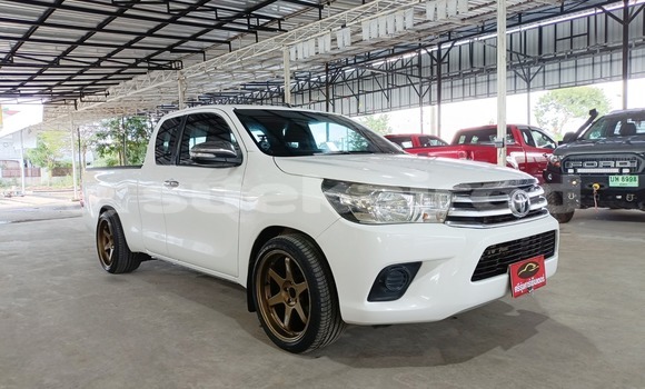 ซื้อ รถมือสอง Toyota Hiluxe Revo ขาว รถยนต์ ใน %{เมือง} ใน ยโสธร ซื้อ รถมือสอง Toyota Hiluxe Revo ขาว รถยนต์ ใน %{เมือง} ใน ยโสธร