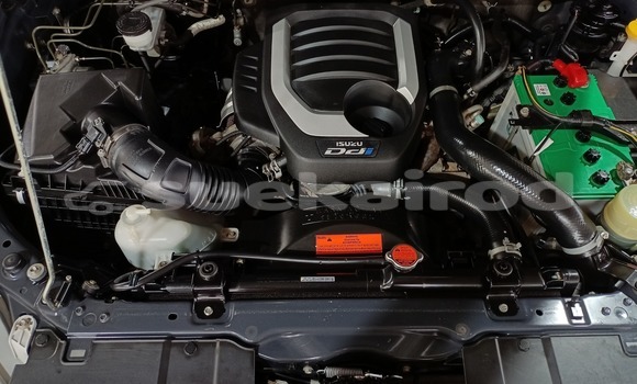 Buy Used Isuzu D-Max Black Car in Yasothon in Yasothon Buy Used Isuzu D-Max Black Car in Yasothon in Yasothon