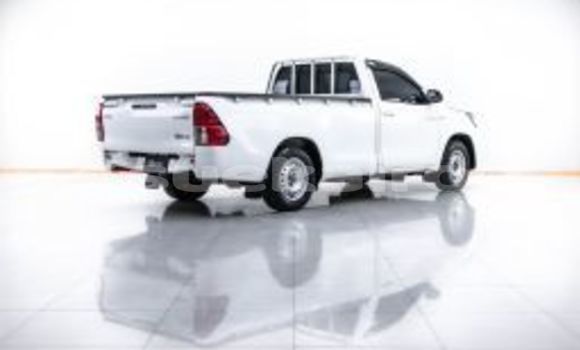 Buy Used Toyota Hiluxe Revo White Car in Bangkok in Bangkok Buy Used Toyota Hiluxe Revo White Car in Bangkok in Bangkok