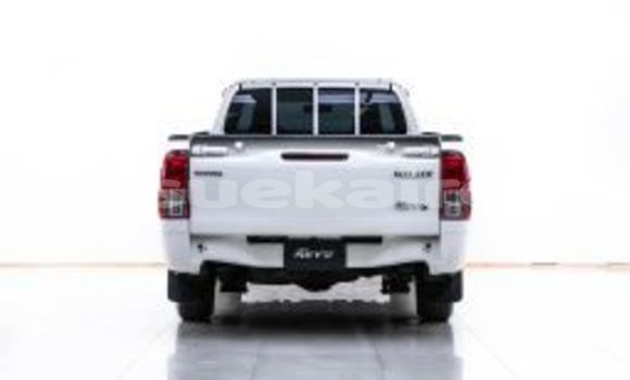 Buy Used Toyota Hiluxe Revo White Car in Bangkok in Bangkok Buy Used Toyota Hiluxe Revo White Car in Bangkok in Bangkok