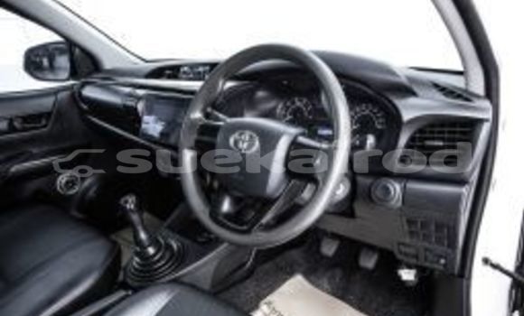 Buy Used Toyota Hiluxe Revo White Car in Bangkok in Bangkok Buy Used Toyota Hiluxe Revo White Car in Bangkok in Bangkok