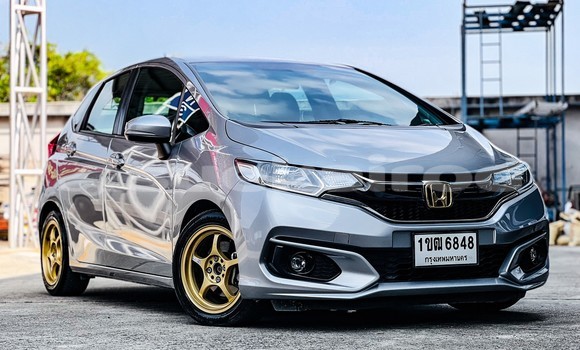 Buy Used Honda Jazz Other Car in Bangkok in Bangkok Buy Used Honda Jazz Other Car in Bangkok in Bangkok