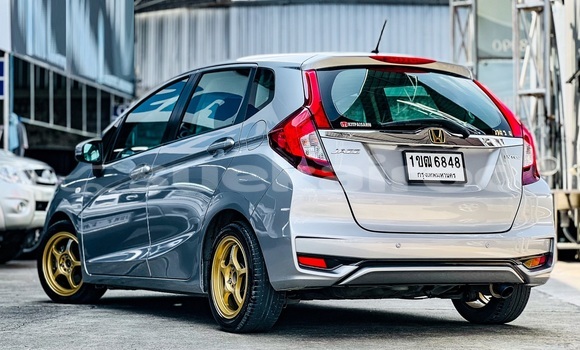 Buy Used Honda Jazz Other Car in Bangkok in Bangkok Buy Used Honda Jazz Other Car in Bangkok in Bangkok