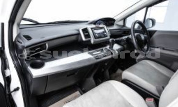 Buy Used Honda Freed White Car in Bangkok in Bangkok Buy Used Honda Freed White Car in Bangkok in Bangkok