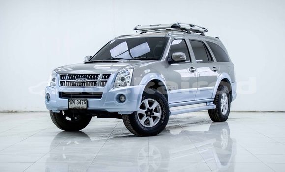 ซื้อ รถมือสอง Isuzu MU-7 อื่น ๆ รถยนต์ ใน %{เมือง} ใน กรุงเทพมหานคร