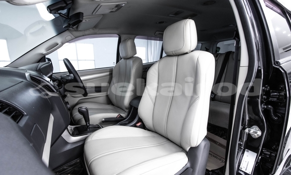 Buy Used Chevrolet TrailBlazer Black Car in Bangkok in Bangkok Buy Used Chevrolet TrailBlazer Black Car in Bangkok in Bangkok