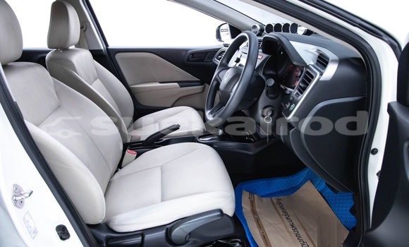 ซื้อ รถมือสอง Honda City ขาว รถยนต์ ใน %{เมือง} ใน กรุงเทพมหานคร ซื้อ รถมือสอง Honda City ขาว รถยนต์ ใน %{เมือง} ใน กรุงเทพมหานคร