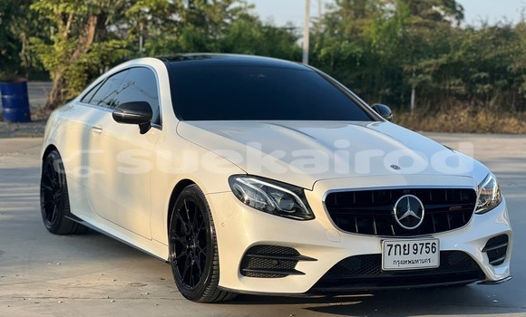Buy Used Mercedes‒Benz E–Class White Car in Bangkok in Bangkok Buy Used Mercedes‒Benz E–Class White Car in Bangkok in Bangkok