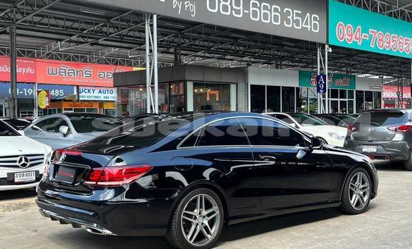 ซื้อ รถมือสอง Mercedes-Benz E-Classe สีดำ รถยนต์ ใน %{เมือง} ใน กรุงเทพมหานคร ซื้อ รถมือสอง Mercedes-Benz E-Classe สีดำ รถยนต์ ใน %{เมือง} ใน กรุงเทพมหานคร